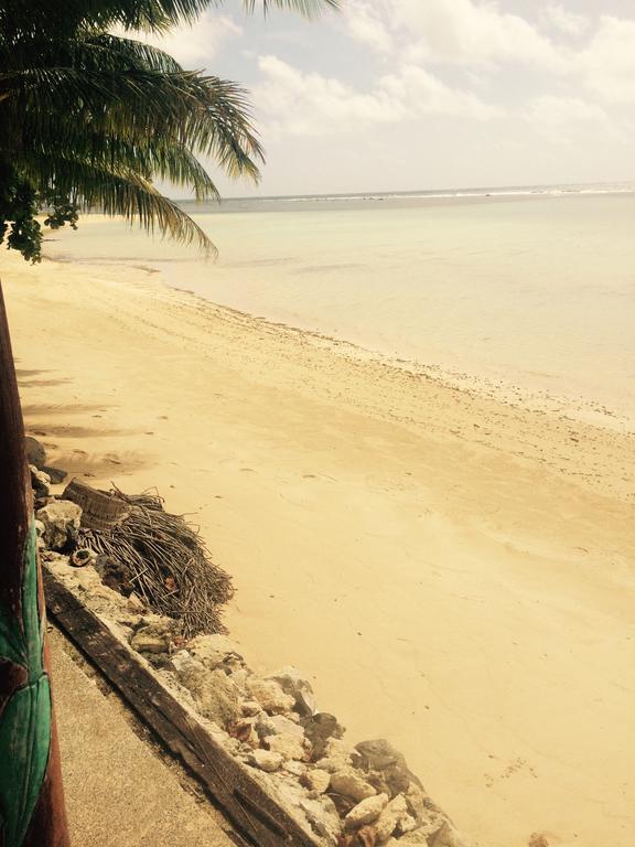 Отель Vacations Beach Fale Manase Экстерьер фото